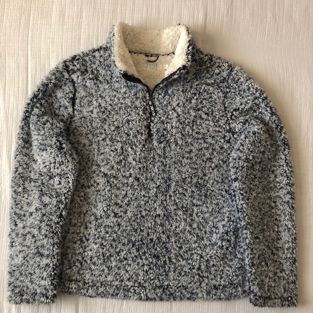 Large Sherpa/ fluffy half zip sweater